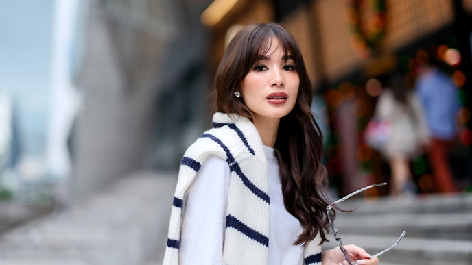 Eyelash Bangs sind der schönste Frisuren-Trend für 2024