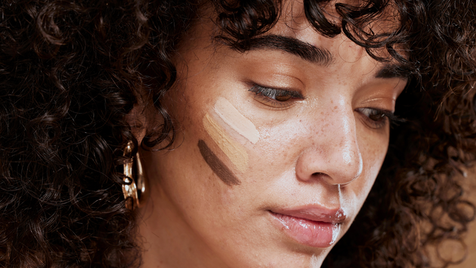 Beauty-Redakteurin empfiehlt: Die besten Make-ups für trockene Haut