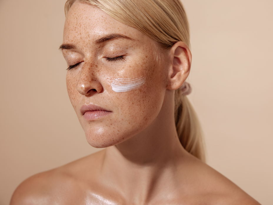 Naturkosmetik-Nachtcreme von Rossmann