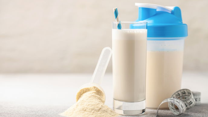 Welche Abnehmshakes überzeugen im Öko-Test? Von 17 Produkten gibt es gerade einmal 2 Gewinner