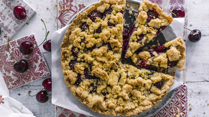 Rezept für einfachen Kirsch-Streuselkuchen mit Kokos