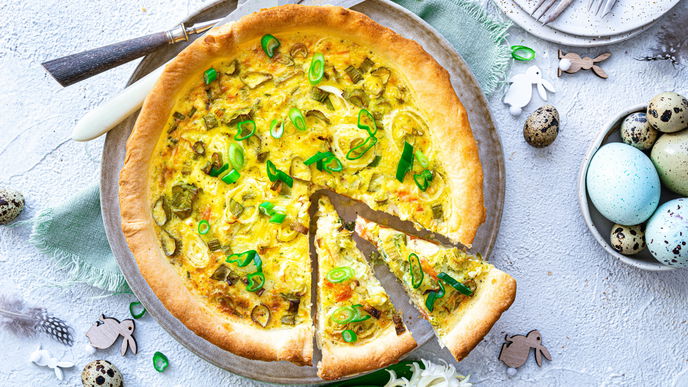 Möhren-Frühlingszwiebel-Quiche: Hier gibt es das vegetarische Rezept
