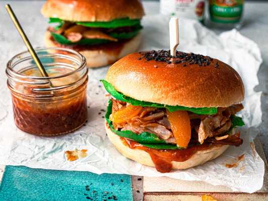 Pulled Chicken Burger