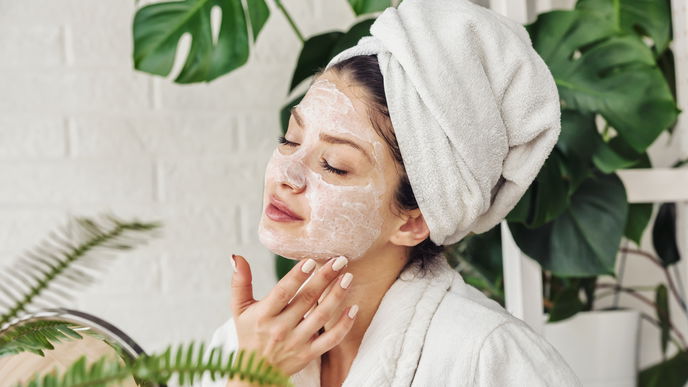 Gesichtsmaske selber machen: 5 Rezepte und die besten Tipps für eine strahlende Haut