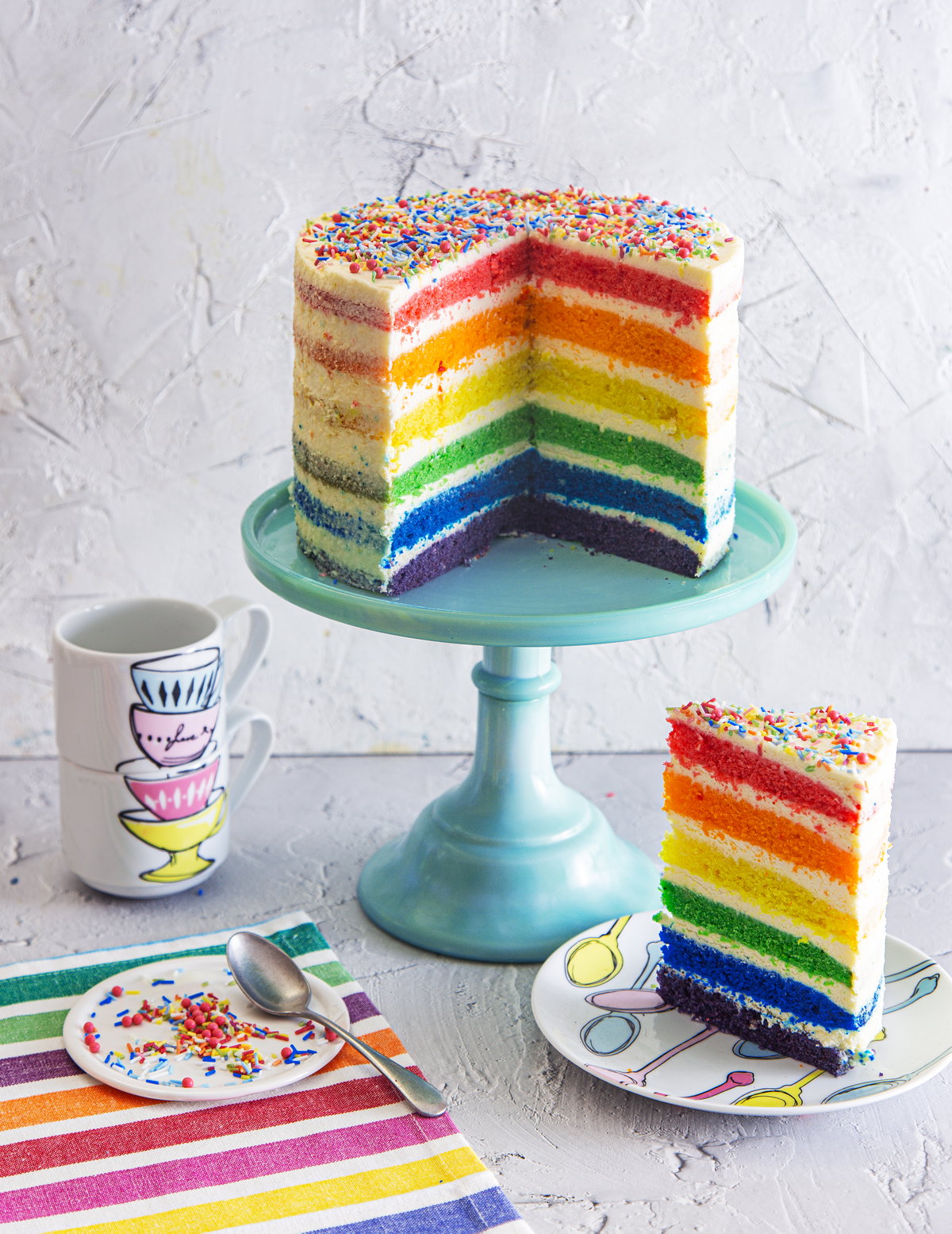 Regenbogen-Zaubertorte