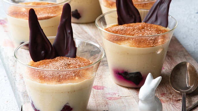 Rezept für Chai-Panna Cotta mit Schoko-Hasenohren