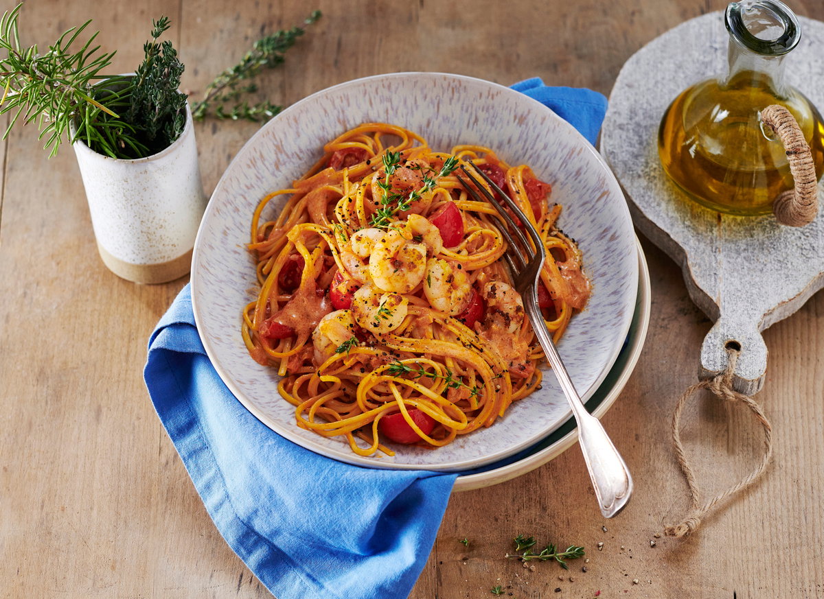 Spaghetti mit Tomaten-Harissasauce