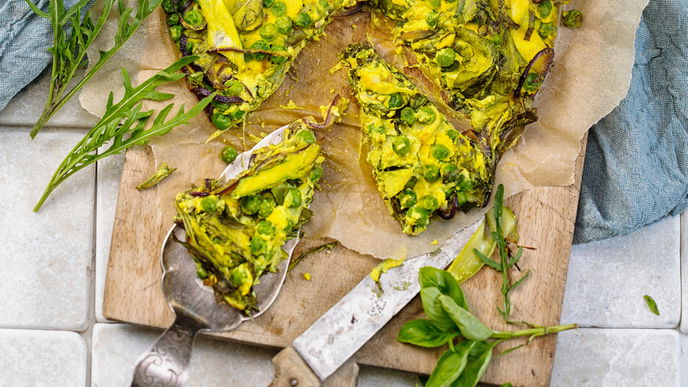 Vegane grüne Gemüse-Frittata: Leckerer Genuss, der in 30 Minuten im Ofen steht