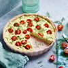 Leichte Zucchini-Quiche mit Tofu und Tomaten