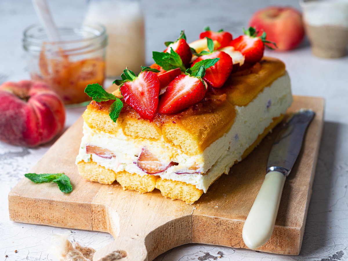 Pfirsich-Erdbeerkuchen