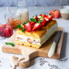 Schneller und einfacher Pfirsich-Erdbeerkuchen mit Skyr