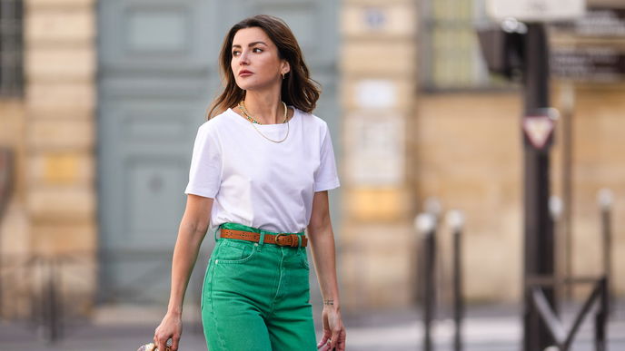 Das beste blickdichte, weiße T-Shirt gibt es bei H&M - und es kostet nicht mal 10 Euro