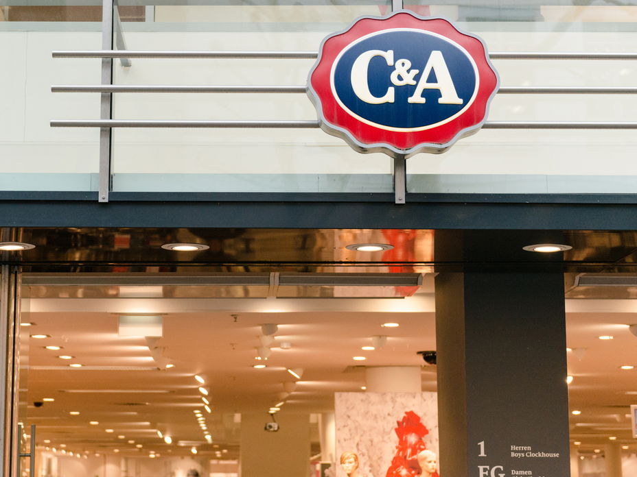 C&A Store