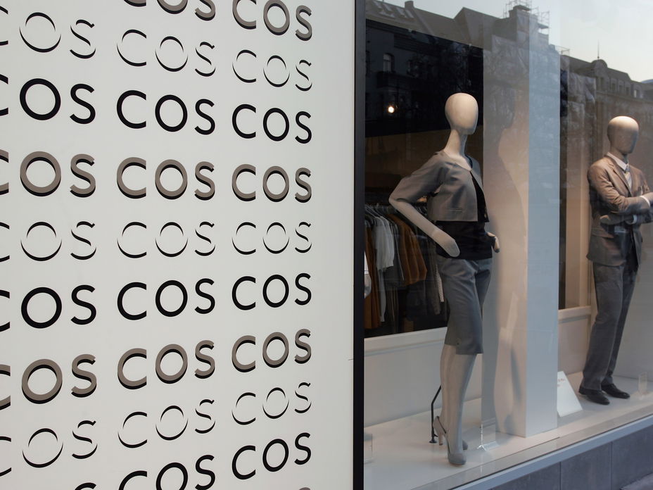 COS Store