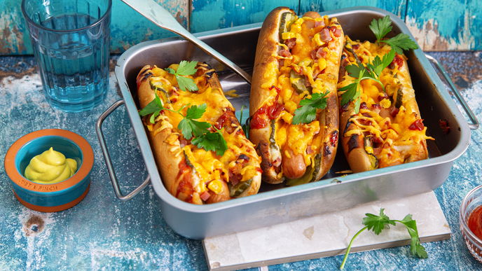 Rezept für überbackene Hot Dogs aus dem Ofen 