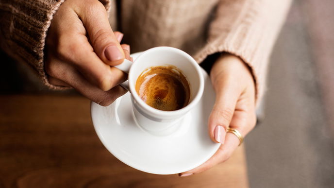 Kaffee nach dem Essen? So lange sollten Sie in Zukunft damit warten