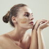 Make-up für empfindliche Haut: 5 Foundations, die wir auch bei Reizungen und Rötungen verwenden können