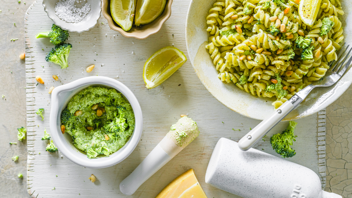 Muss ja nicht immer Basilikum sein: Unsere Top 3 Rezepte für leckeres Pesto mal anders