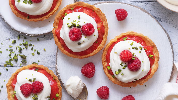 Rezept für Rhabarber-Torteletts mit Himbeeren