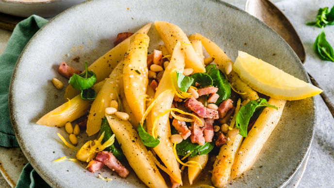 Rezept für Spargel mit italienischem Pancetta