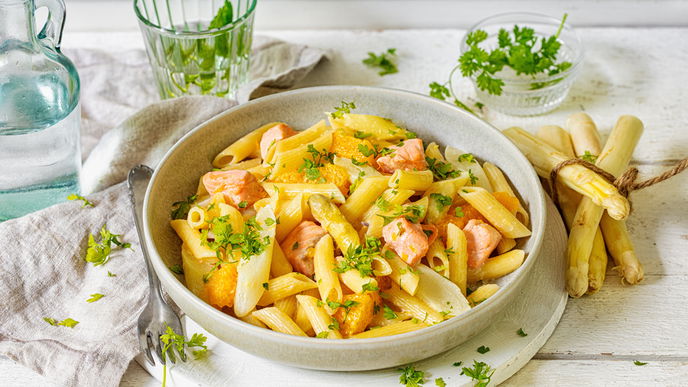 Lachs-Spargel-Pasta: Von diesem Pasta-Rezept bekommen Spargel-Fans einfach nicht genug