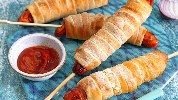 Rezept für Stockbrot-Hot Dogs