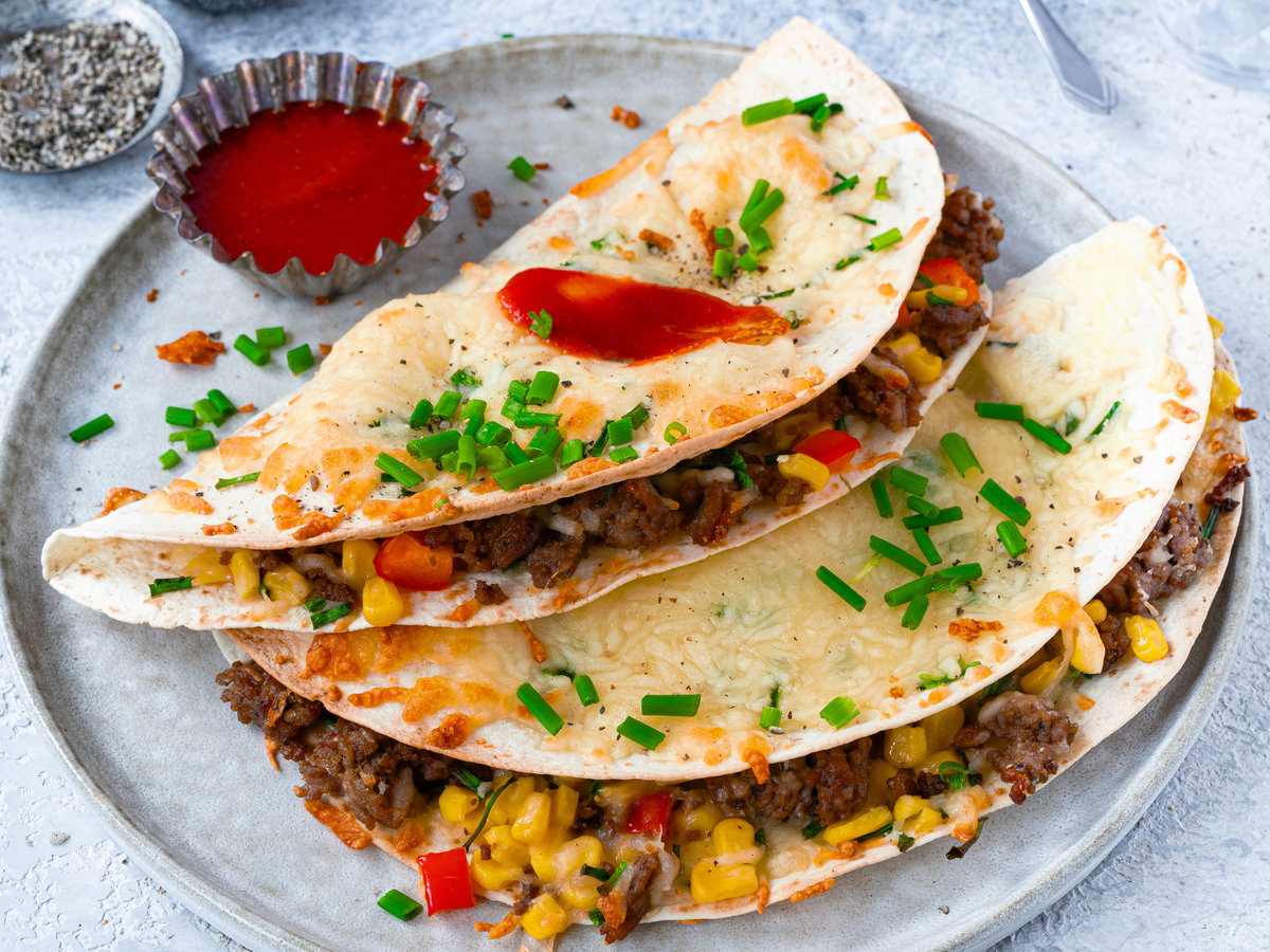 Überbackene Quesadillas mit Hack