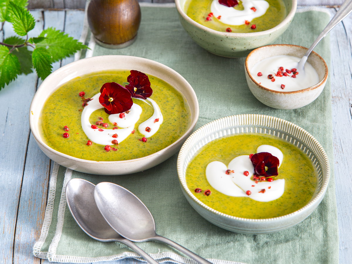 Brennnessel-Süßkartoffel-Suppe