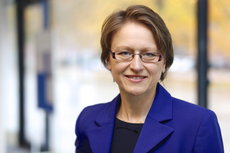 Einsamkeits-Expertin Prof. Dr. Sonia Lippke