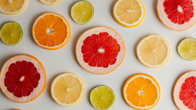 Fettverbrennung ankurbeln: Ich als Fitness-Trainerin setze morgens auf dieses Obst