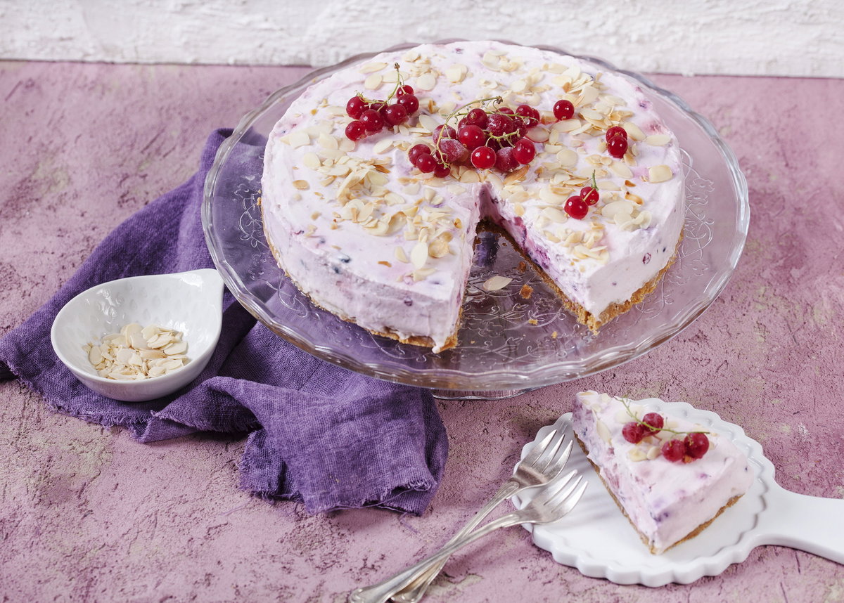Beeren-Mascarpone-Torte