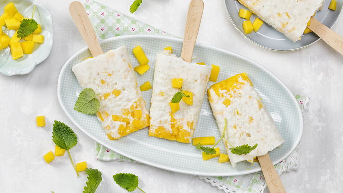 Das schmeckt nach Urlaub: Dieses Rezept für Milchreis-Mango-Eis versetzt uns direkt nach Südostasien