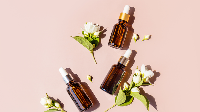 Hydrolate kaufen: Die beste Produkte und Tipps zur Anwendung der natürlichen Pflegebooster