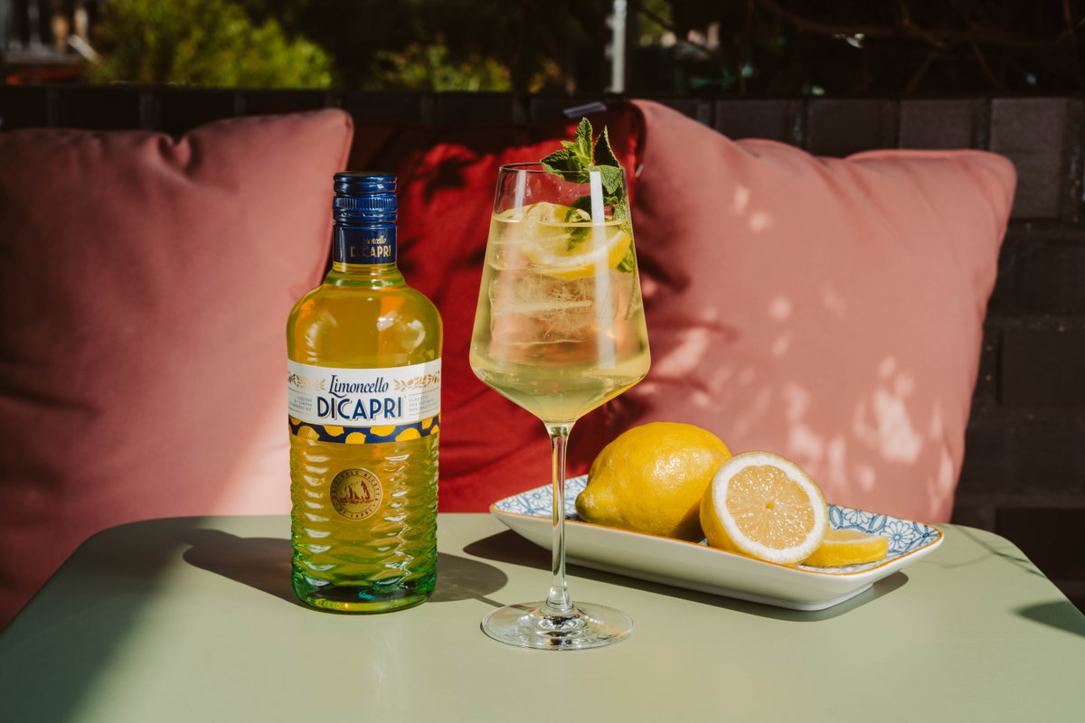 Sommer-Cocktail Limoncello di Capri Spritz