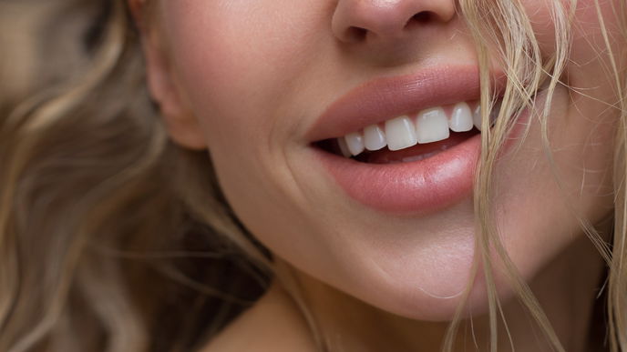 Lip Bloss lässt unsere Lippen aufgeplumpt & gepflegt aussehen