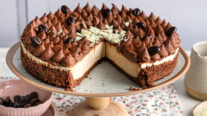 Eiskaffee-Torte: Leckeres & erfrischendes Rezept für Sommertage