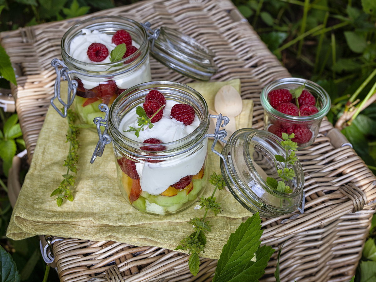 Süßer Schichtsalat