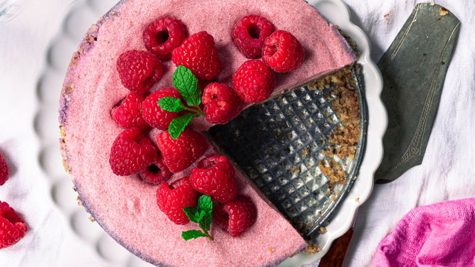 Rezept für veganen No-Bake-Himbeerkuchen