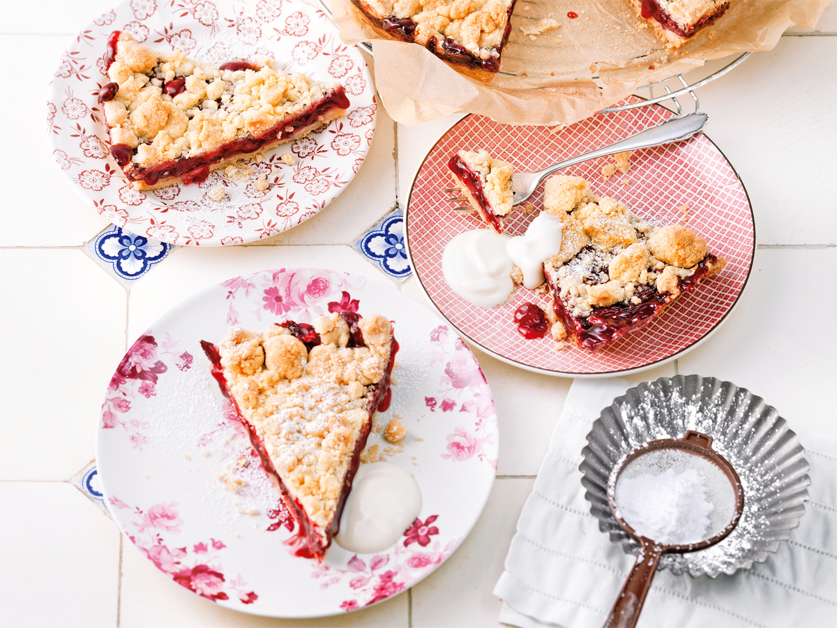 Veganer Kirsch-Streusel-Kuchen