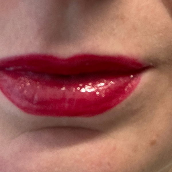 Lippenstift auftragen