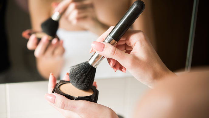 Bestes Mineralpuder: 5 Produkte, die sich perfekt für empfindliche Haut eignen
