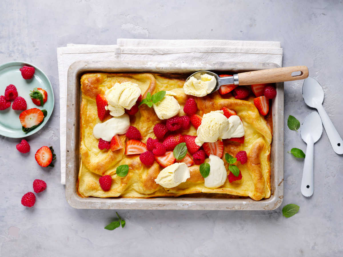 Pfannkuchen-Auflauf mit frischen Beeren - schnell und günstig