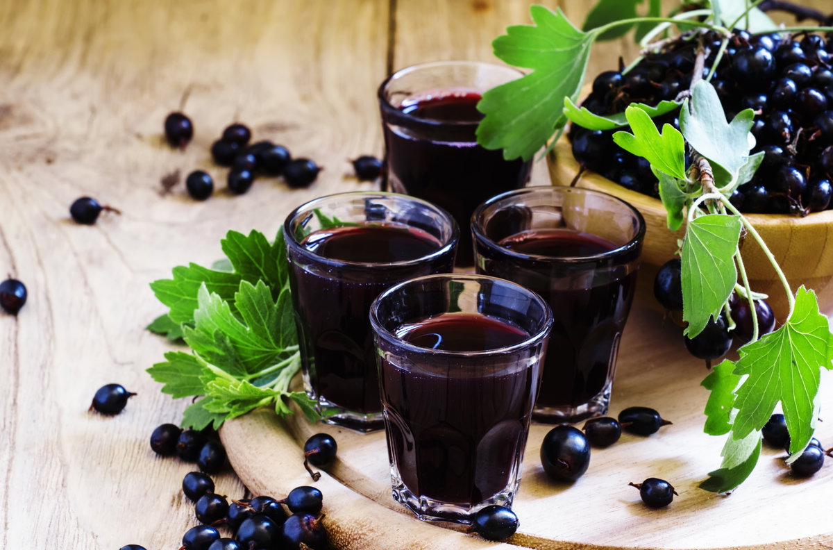 Schwarzer Johannisbeer-Saft