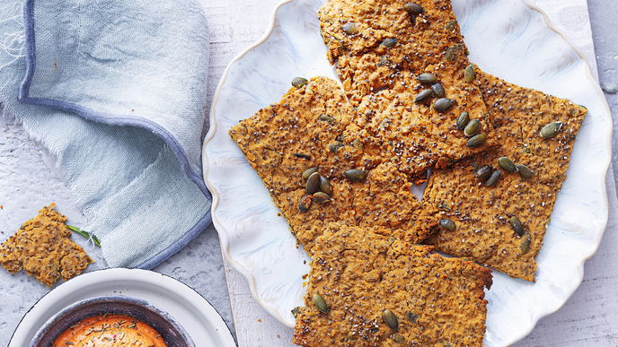 Gesundes Knäckebrot selber backen