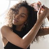 Diese Haarbürsten für Locken sorgen für einen besonders definierten Look