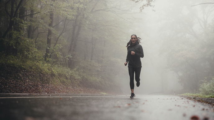 Joggen bei Regen? Was unangenehm klingt, kann sogar seine Vorteile haben