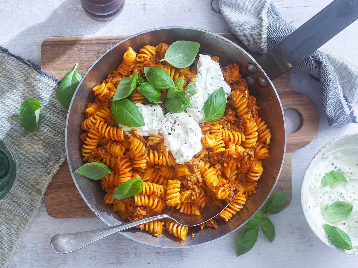 One Pot Pasta mit Hackfleisch