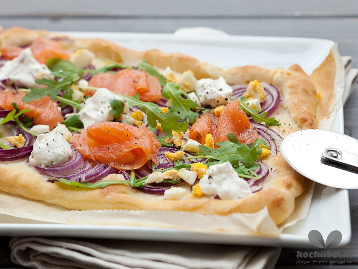 Räucherlachs-Pizza