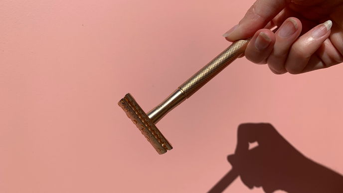 Rasierhobel für Frauen: Besser als herkömmliche Rasierer?