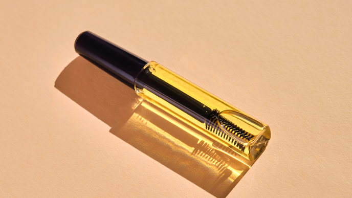 Augenbrauenserum selber machen aus 3 Zutaten - für dichte und schöne Brauen